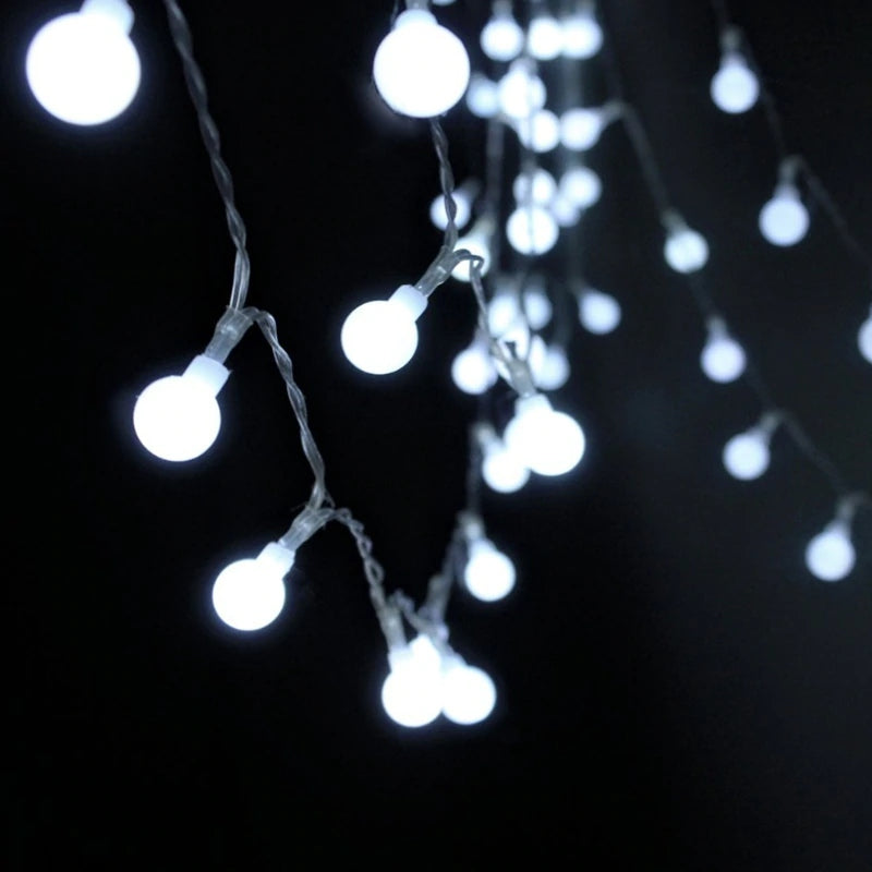 FleekFit | Mini Globe Light Chain