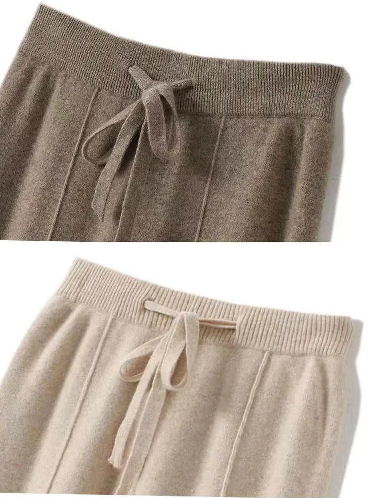 100% Cashmere High-Waisted Wide-Leg Knit Trousers - Soft & Warm