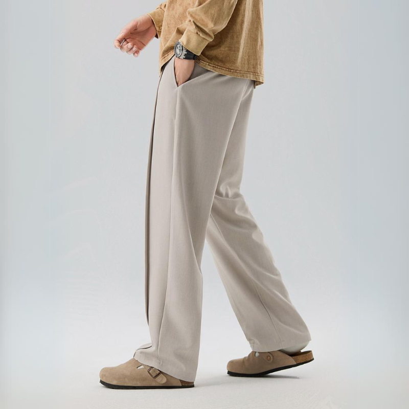 Image of Carlton | Men's Relaxed Fit Pleated Trousers