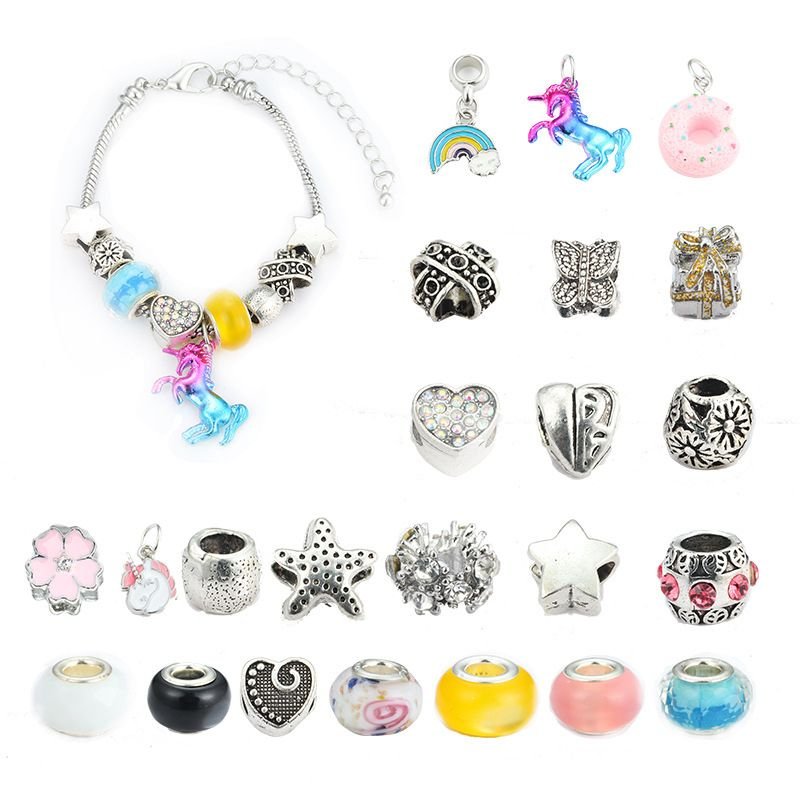 DIY Christmas Bracelet Advent Calendar for 24 Days of Creative Fun