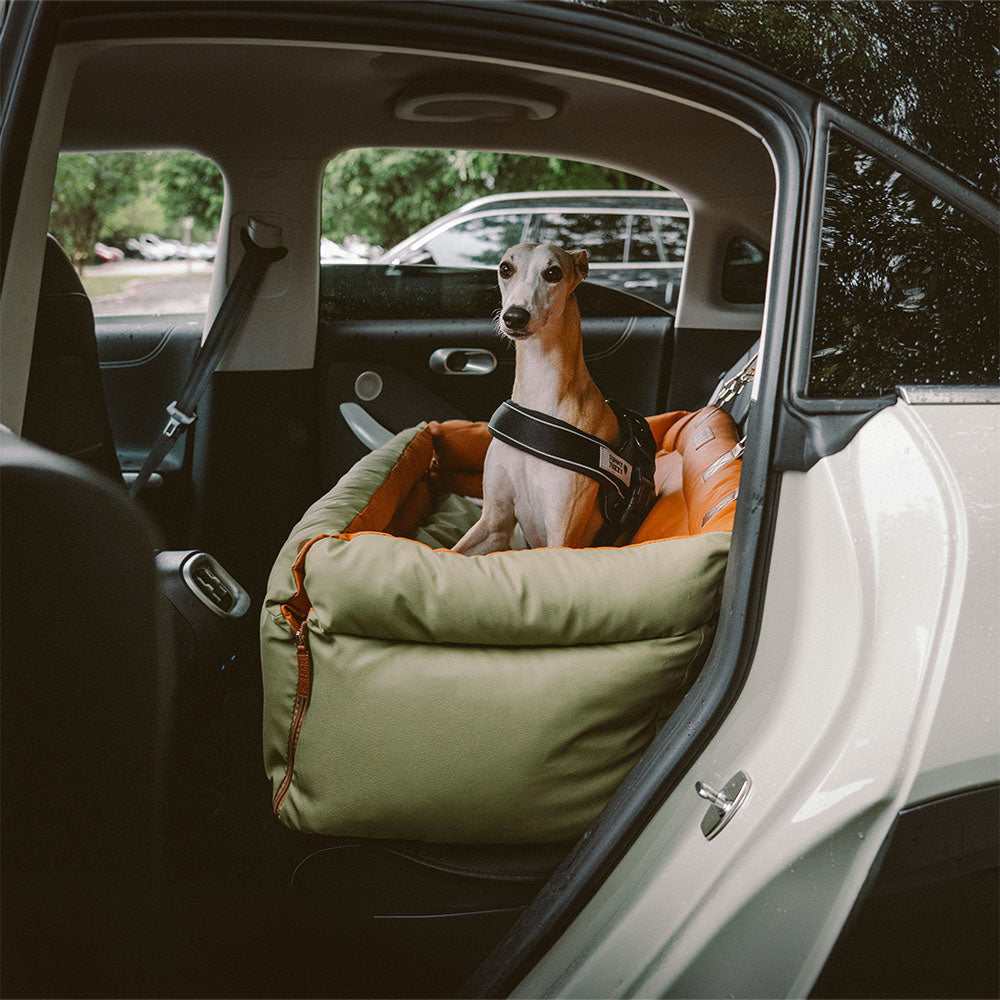 Dog Car Seat Bed Made of Faux Leather - Protection and Comfort