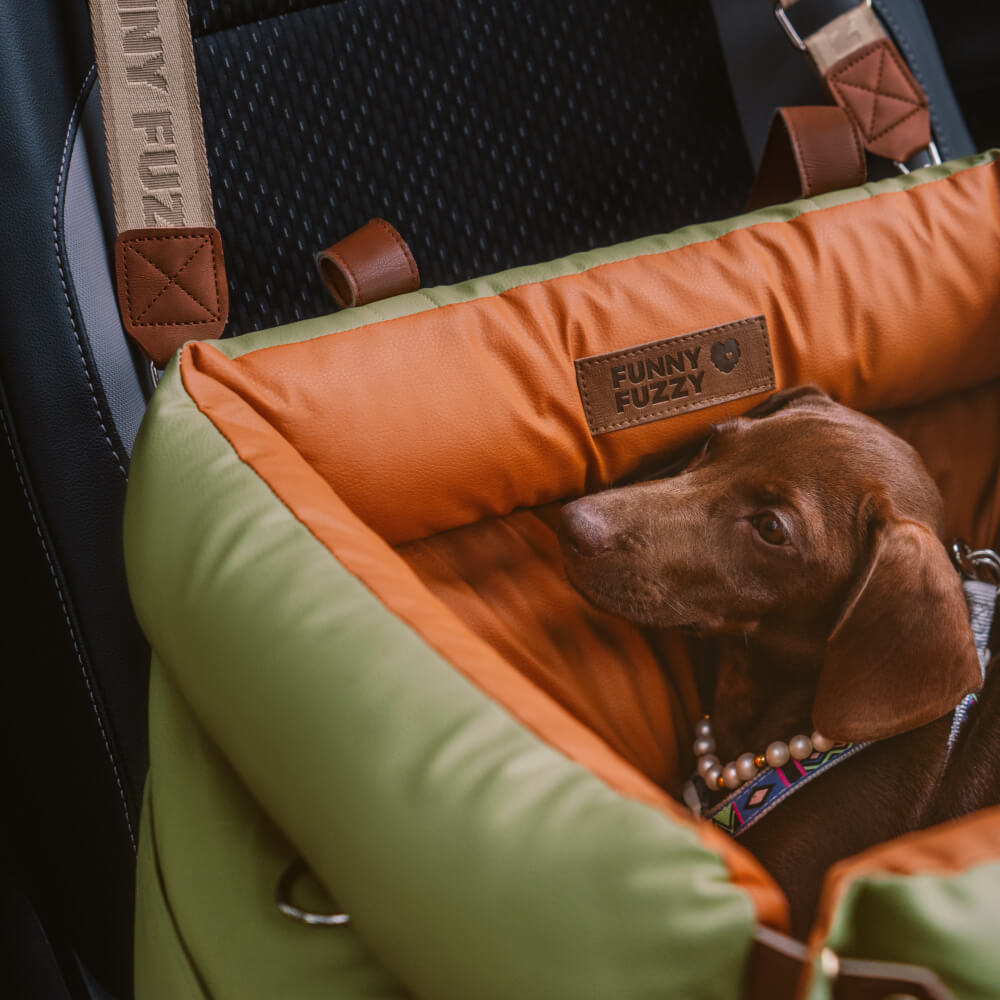 Dog Car Seat Bed Made of Faux Leather - Protection and Comfort