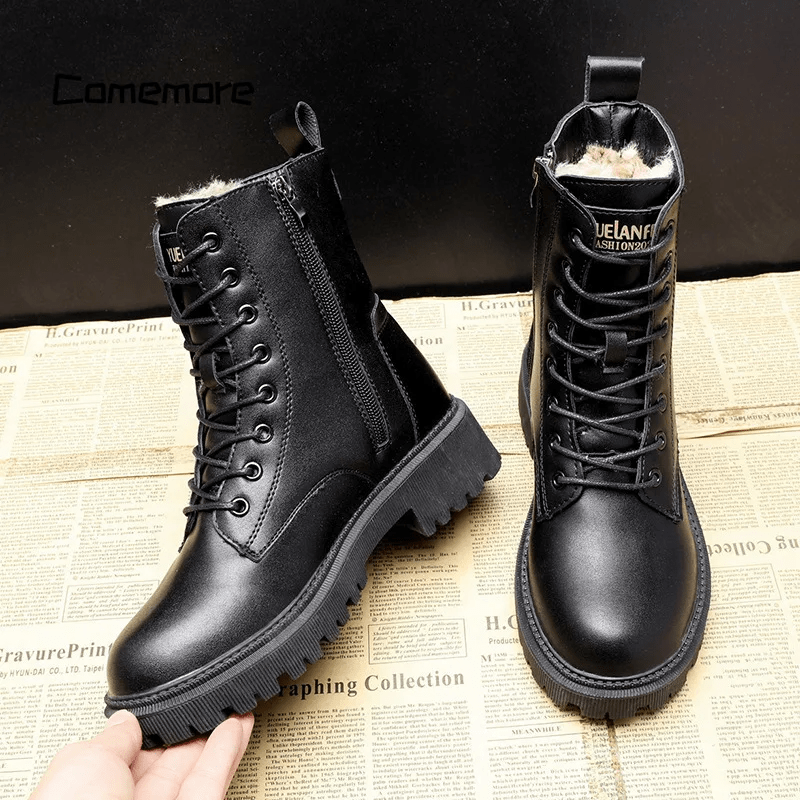 Elegant Black Leather Boots for Perfect Comfort and Style
