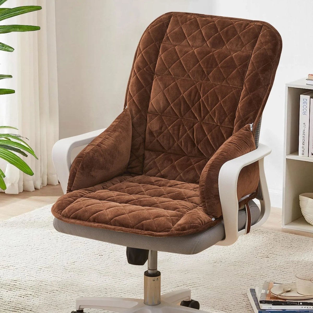 Ergonomic Lumbar Cushion for Upright and Relaxed Sitting