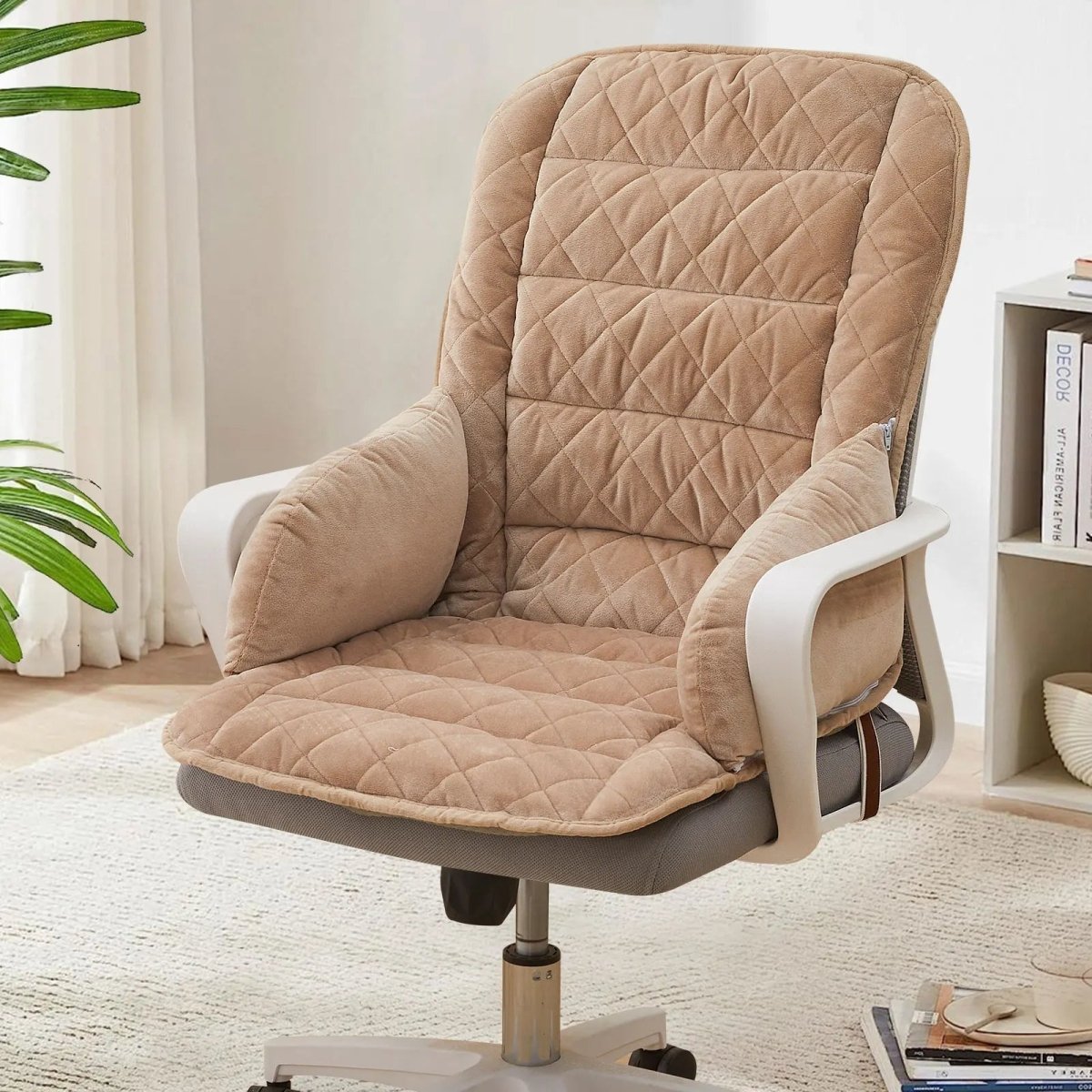 Ergonomic Lumbar Cushion for Upright and Relaxed Sitting