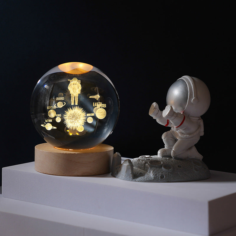 FleekFit | 3D Planet Crystal Ball