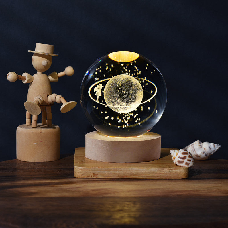 FleekFit | 3D Planet Crystal Ball
