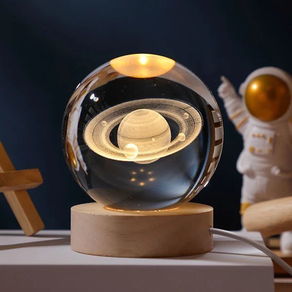 FleekFit | 3D Planet Crystal Ball