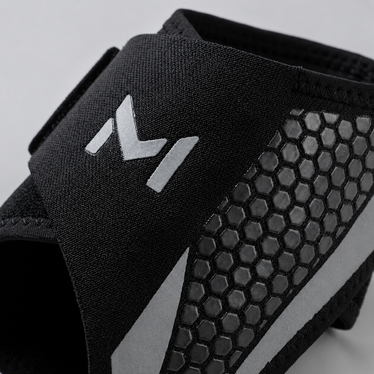 FleekFit | Ankle Compression Support Sleeve