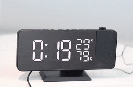 FleekFit FleekFit™ Astronatic™ | The Best Alarm Clock with LED Screen - 180° Projector - USB Charger