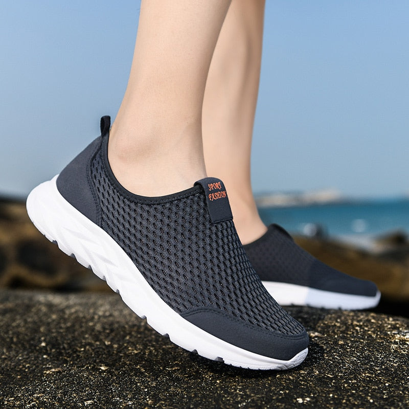 FleekFit FleekFit™ Ualy Unisex Sneakers | Sporty & Comfortable for Men and Women