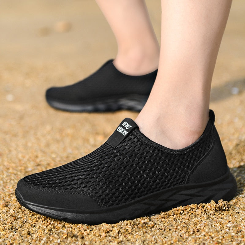 FleekFit FleekFit™ Ualy Unisex Sneakers | Sporty & Comfortable for Men and Women