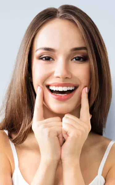 FleekFit | On Smile Veneers (Upper and Lower Jaw included)