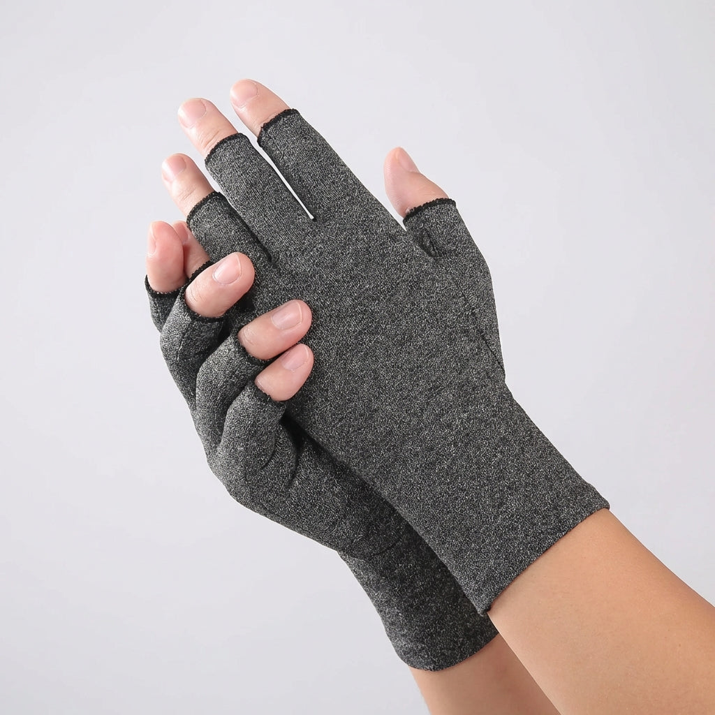 FleekFit | RelievoGlove Half Finger Compression Glove