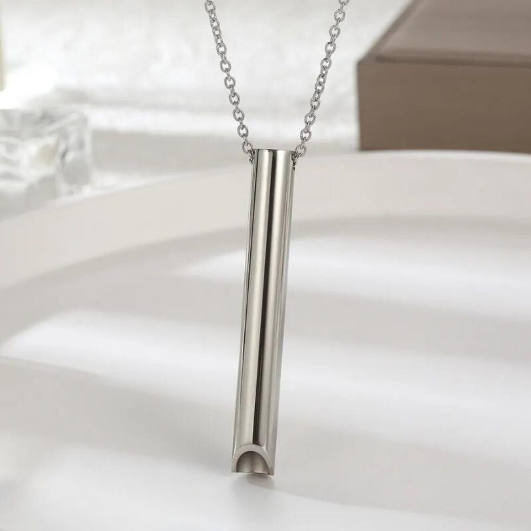 FleekFit | Smoke-free Breathing Aid – Stop Smoking Breathing Necklace without Nicotine