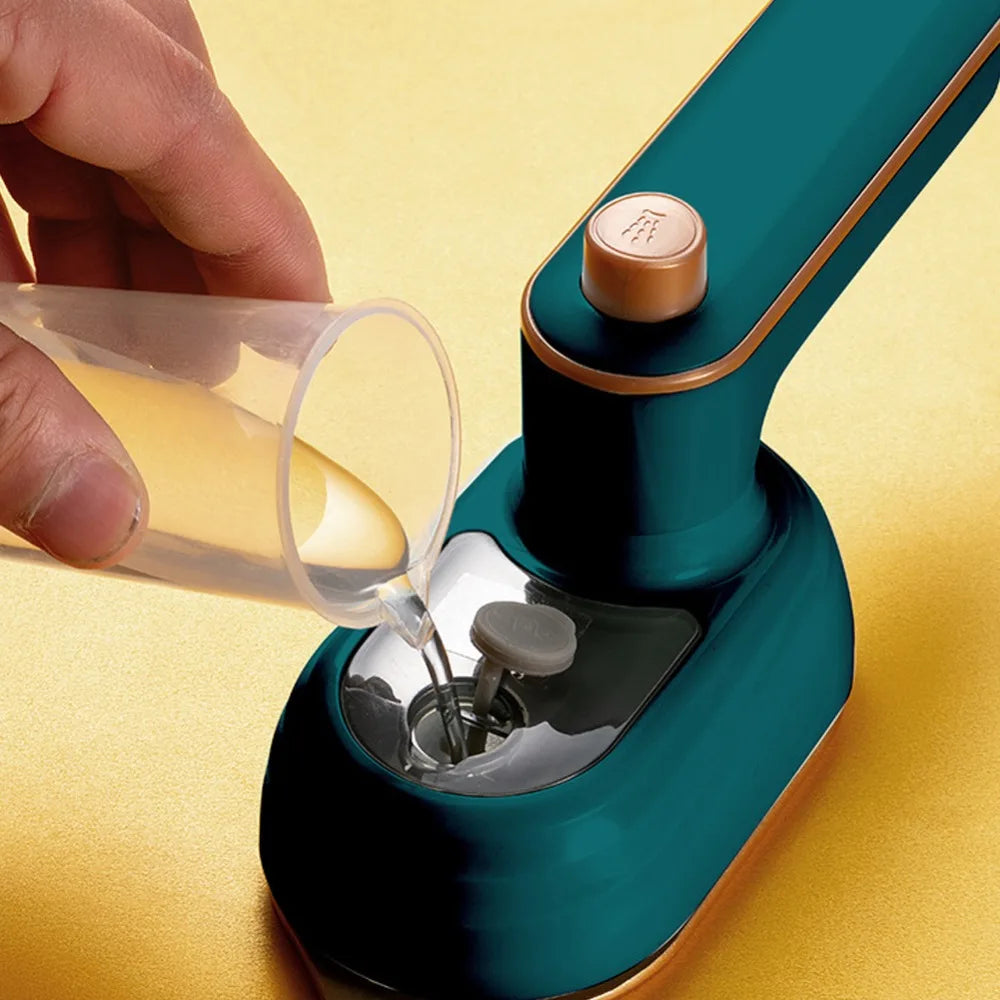 Globetrek° MicroIron: Portable Mini Clothing Iron
