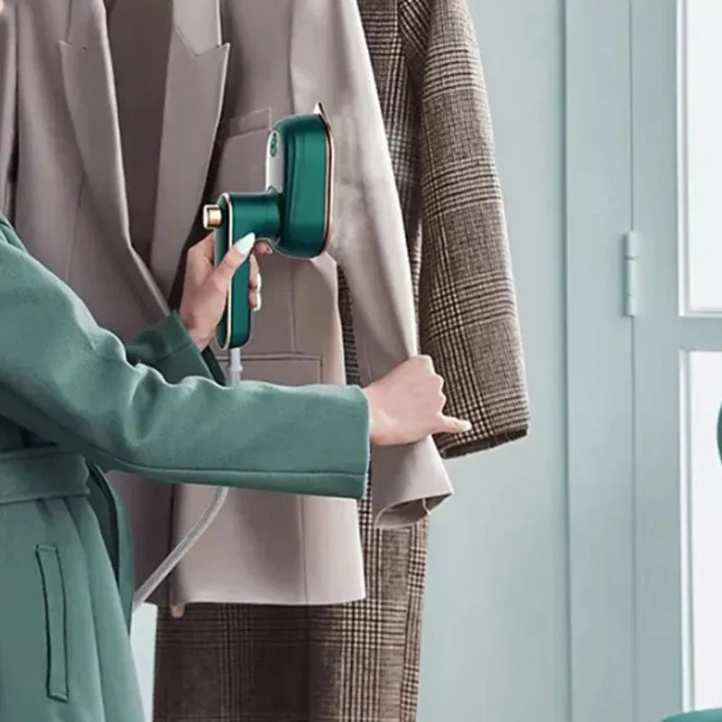 Globetrek° MicroIron: Portable Mini Clothing Iron