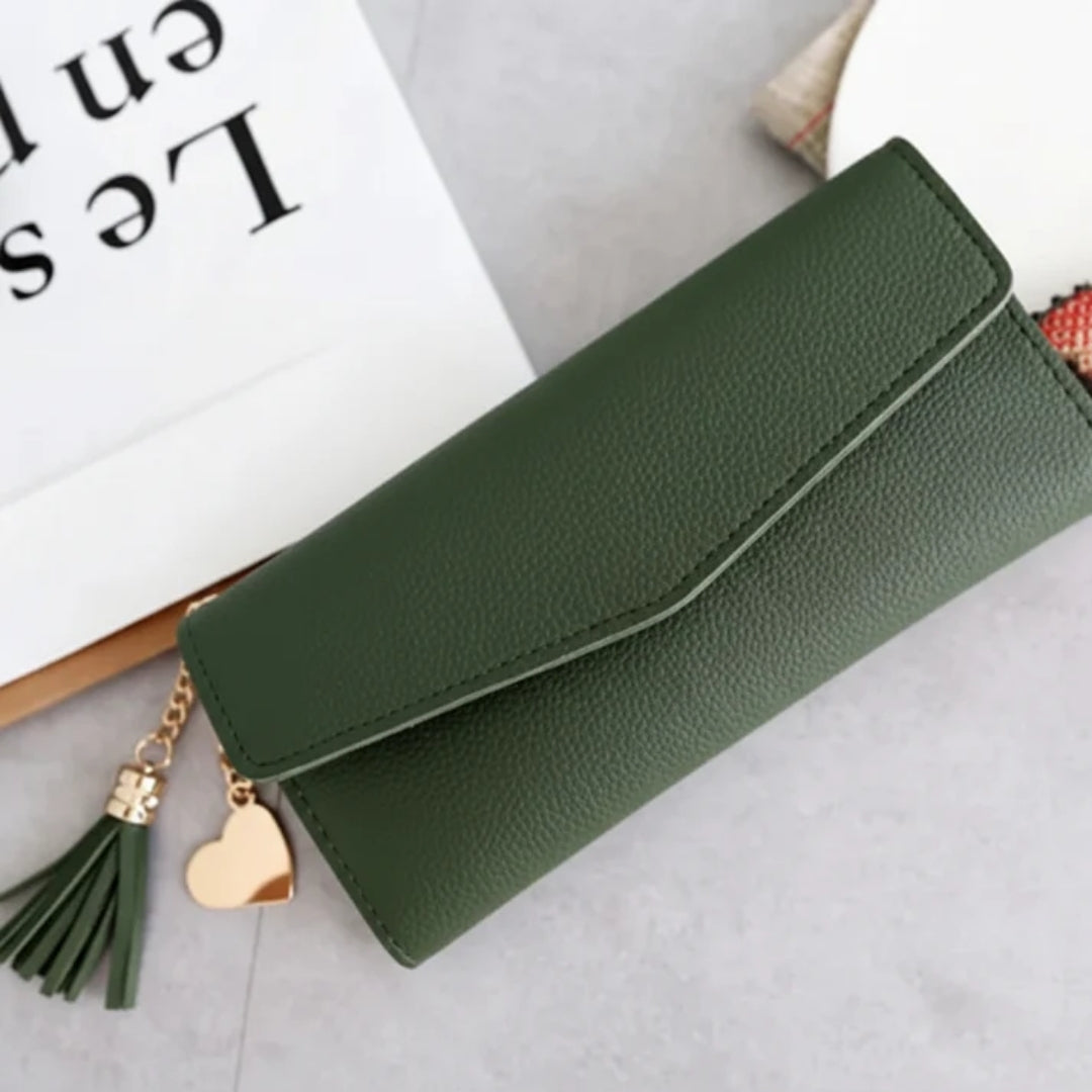 Leather Wallet - Western Style with Practical Compartments and Slim Design