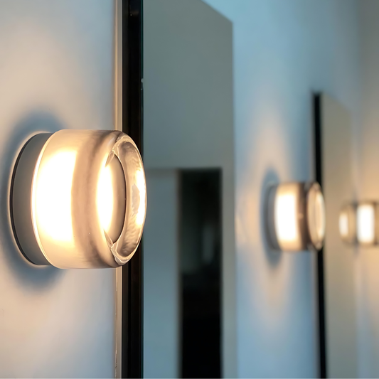 Luminous LED Aluminum Wall Light – Minimalist Design