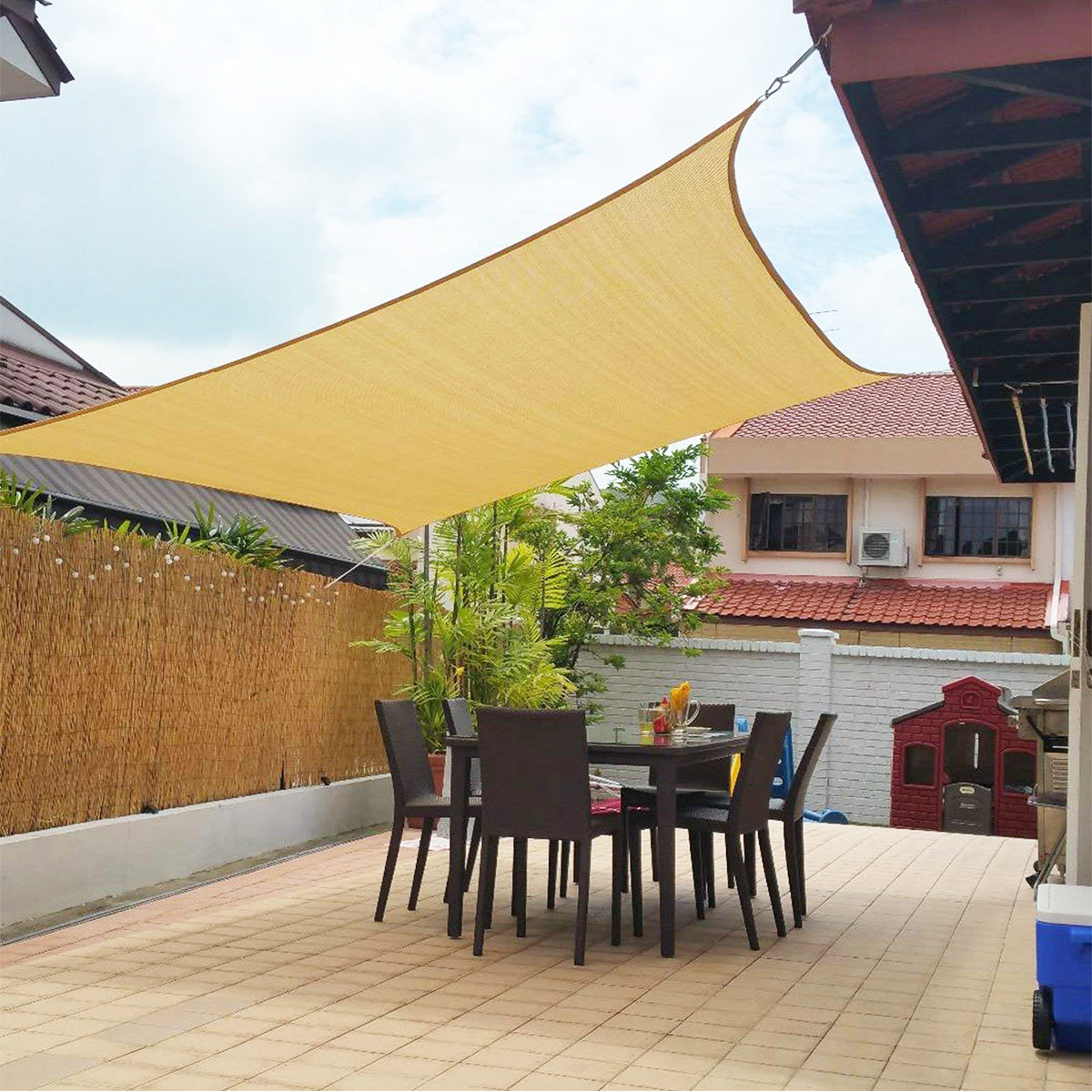 Luxe Shade Sail - Water-Repellent & UV-Resistant for Garden & Terrace