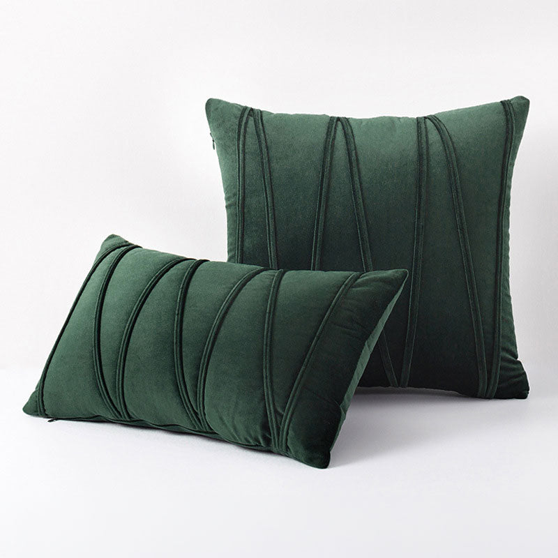 Luxury Throw Pillow Covers with Velvet-Soft Fabric and Elegant Design