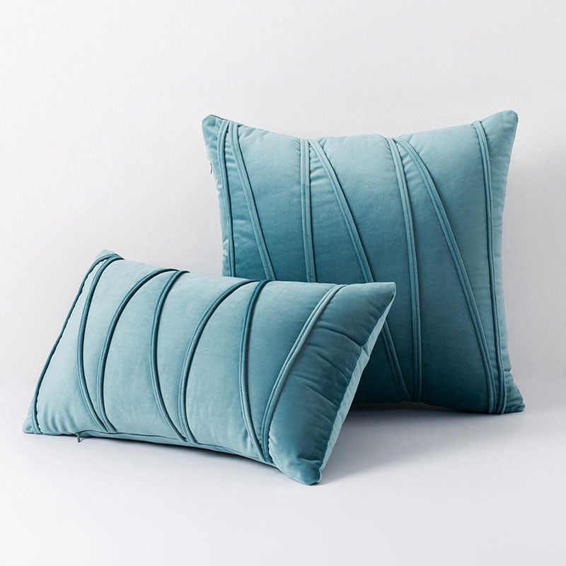 Luxury Throw Pillow Covers with Velvet-Soft Fabric and Elegant Design