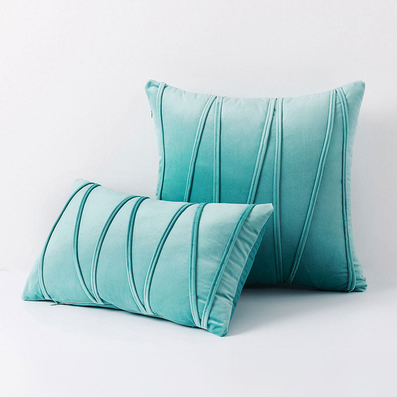 Luxury Throw Pillow Covers with Velvet-Soft Fabric and Elegant Design