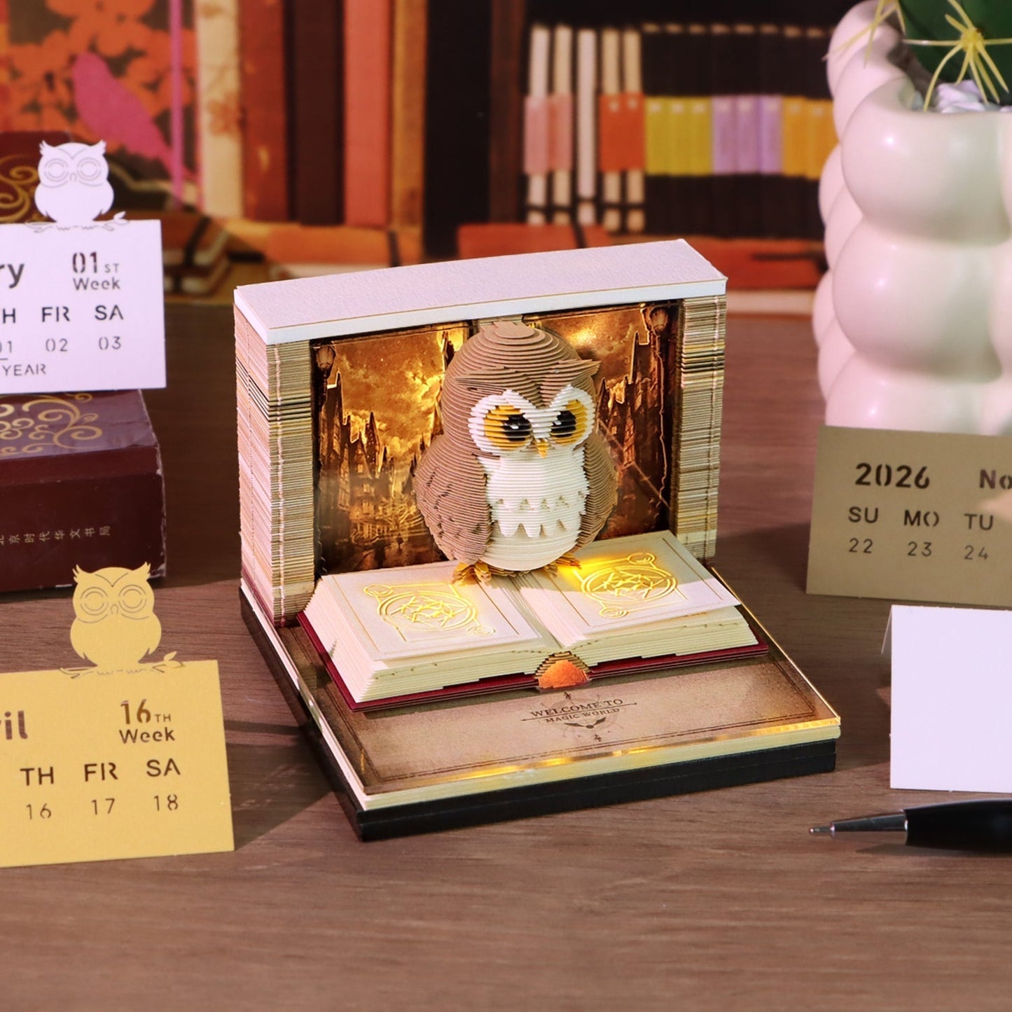 Magic Calendar 2026 – Illuminated Owl