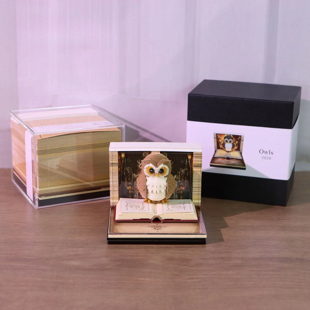 Magic Calendar 2026 – Illuminated Owl