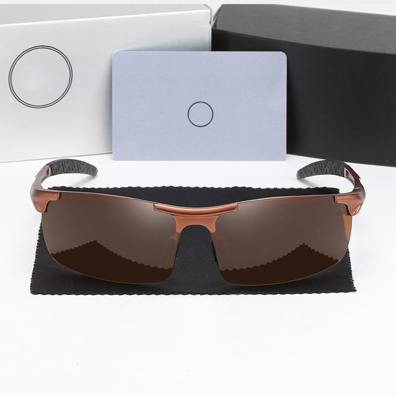 Men's Sunglasses with Photochromic Polarized Lenses