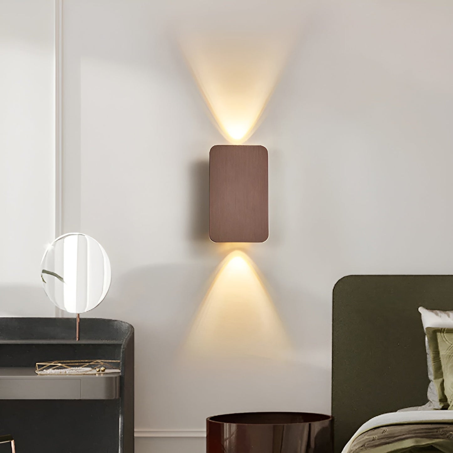 Minimalist LED Wall Sconce - LumiÉlégance - Living Room, Bedroom