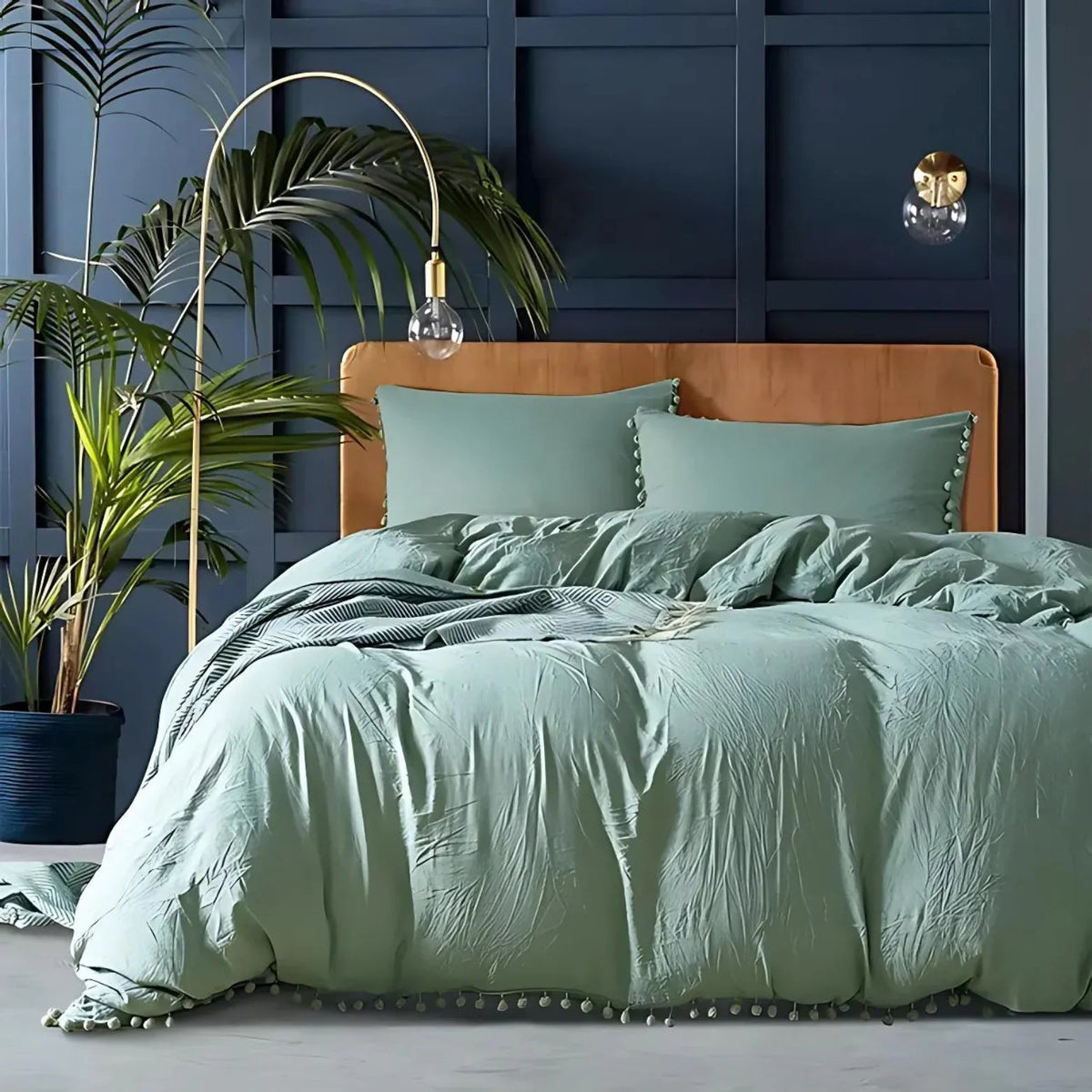 Minimalist Nordic Pom-Pom Quilt Bedding Set