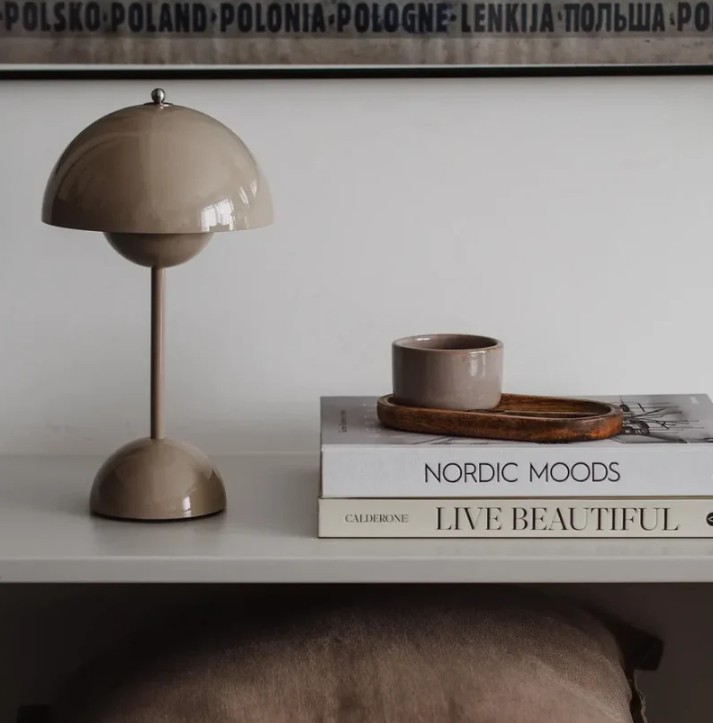 Minimalist Touch Table Lamp - Elegant & Energy Efficient