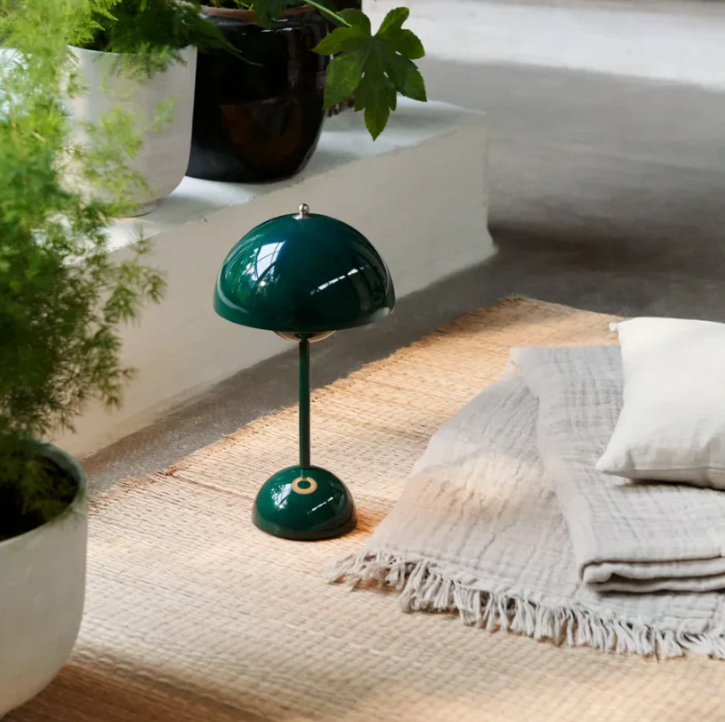 Minimalist Touch Table Lamp - Elegant & Energy Efficient