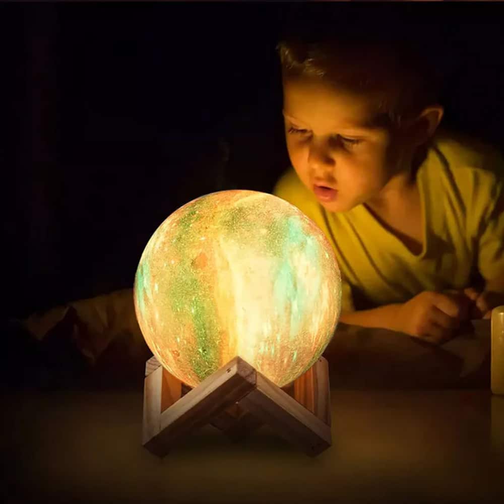 Moon Lamp - 16 Colors - LED - with Touch Function and Remote Control