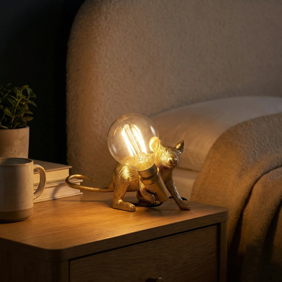 Mouse-Shaped Table Lamp
