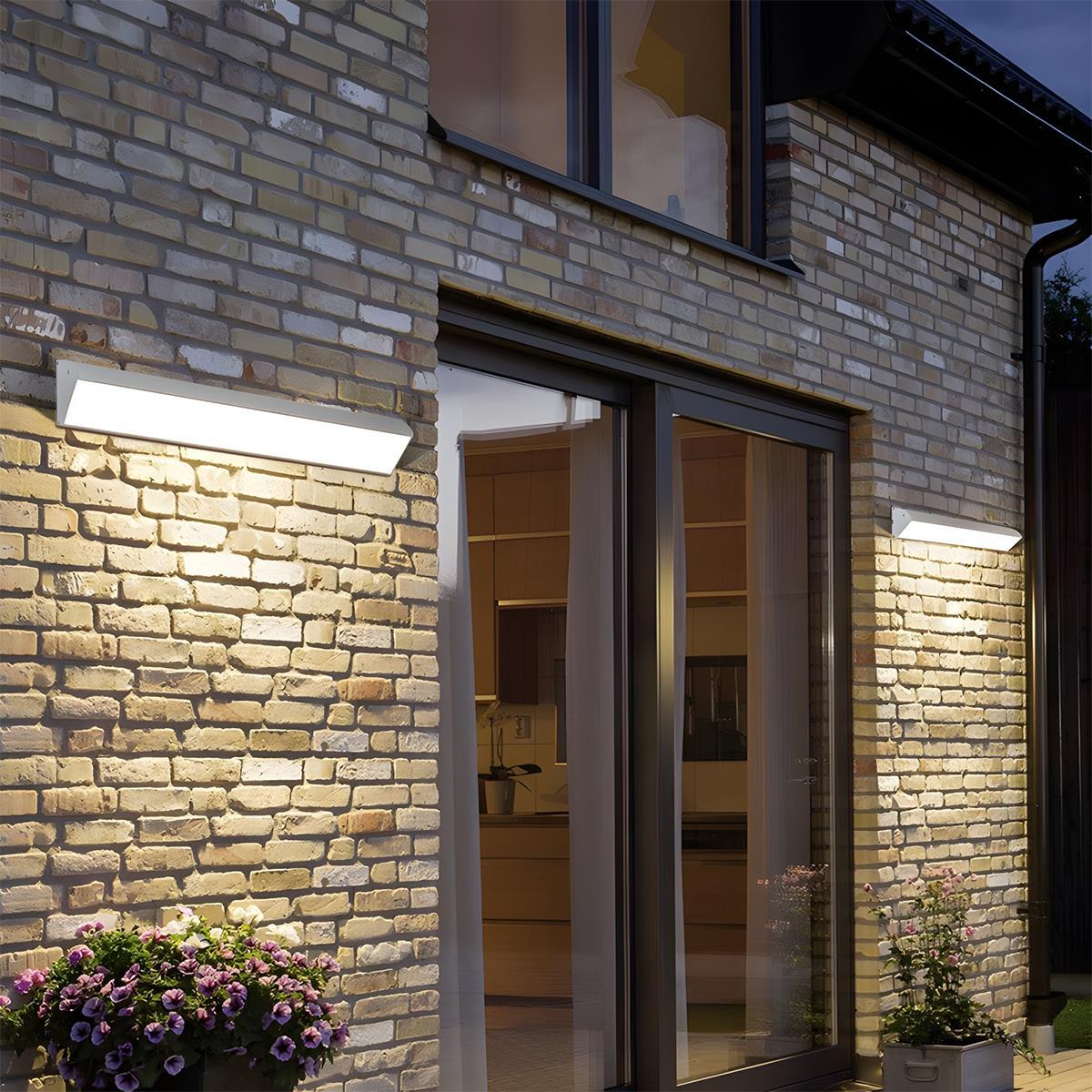 Outdoor LED Strip Light with IP65 Waterproof Rating and 120-Degree Adjustable Beam