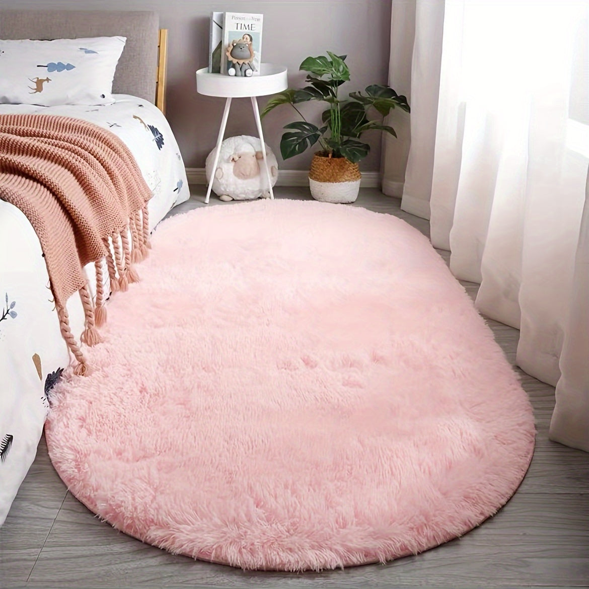 Plush Oval Rug – Soft and Stylish Carpet for Bedroom and Living Room Decor