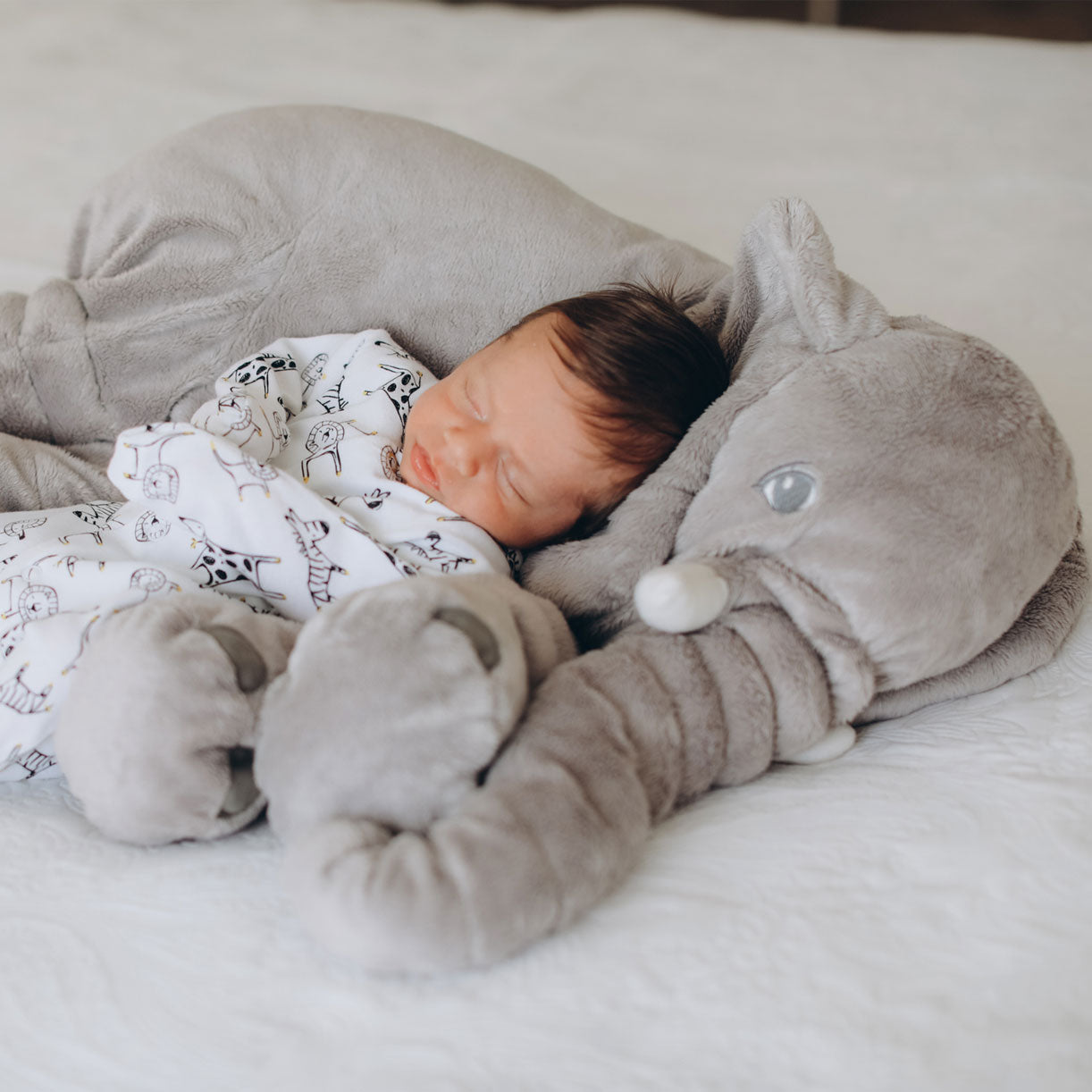 PlushElephant Cuddle Pillow - Super Soft & Comfortable for Kids
