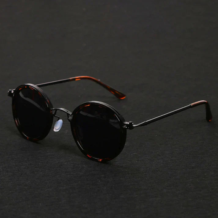 Polarized Sunglasses with UV 400 Protection and Shiny Metal Frame – Stylish Glasses for Outdoor Wear