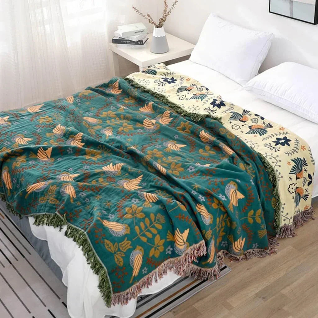 Reversible Scandinavian Blanket | Bird Design | Cozy