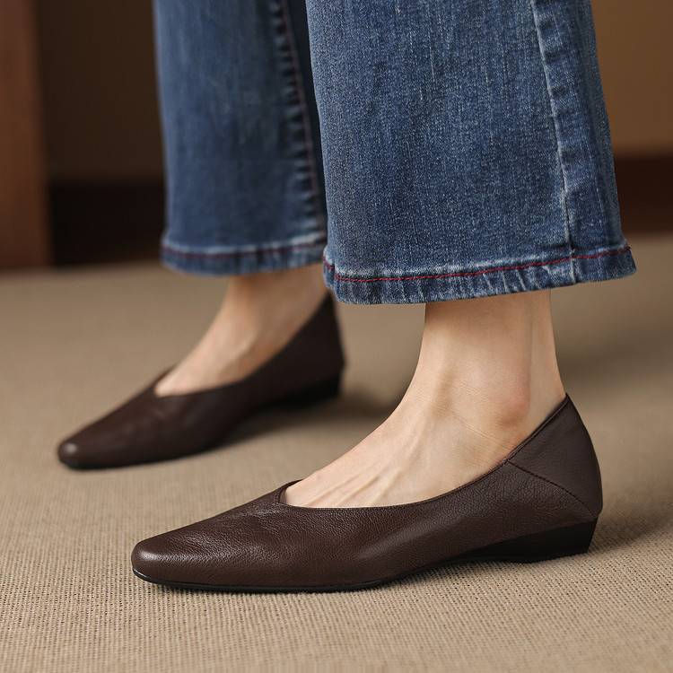 Image of Shannon | Women's Pointed Toe Slip-On Ballet Flats