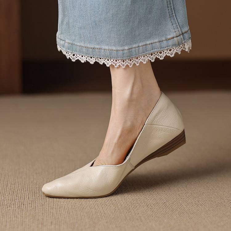 Image of Shannon | Women's Pointed Toe Slip-On Ballet Flats