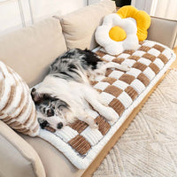 Soft Chenille Pet Blanket – Washable, Non-Slip Sofa Protector for Dogs & Cats