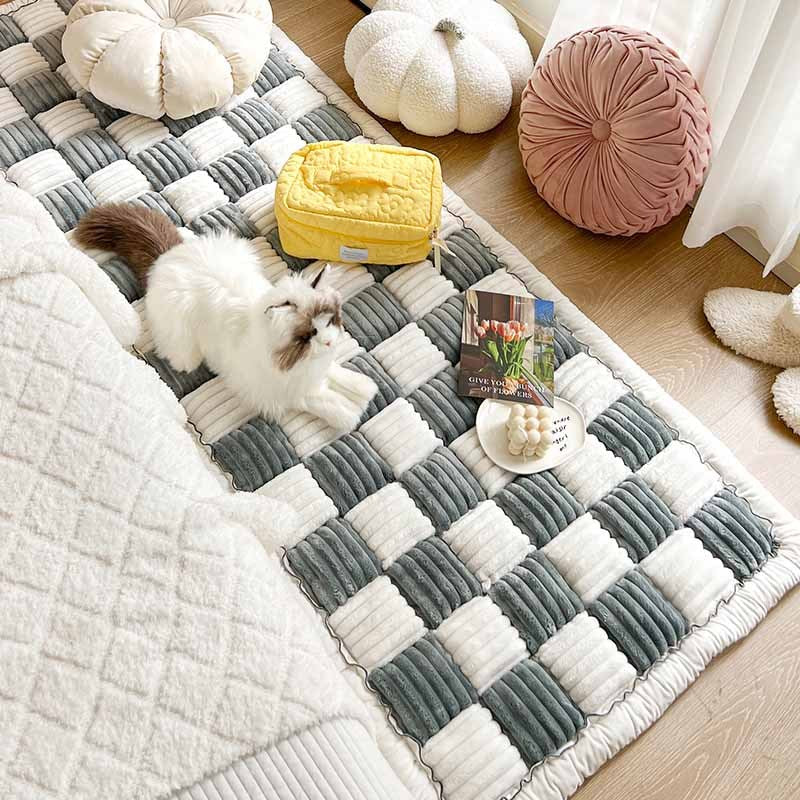Soft Chenille Pet Blanket – Washable, Non-Slip Sofa Protector for Dogs & Cats