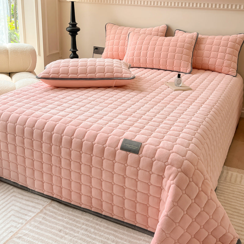 Soft Daybed Cover - Modern, Fluffy & Cozy