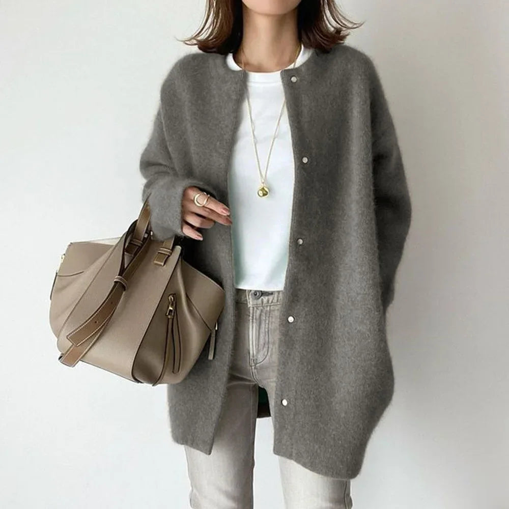 Tracy | Women's Oversized Cardigan - Image 5