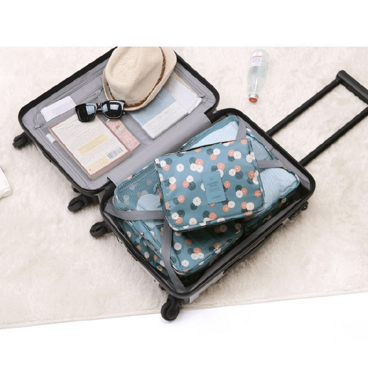 Travel Toiletry Bag for Women and Men