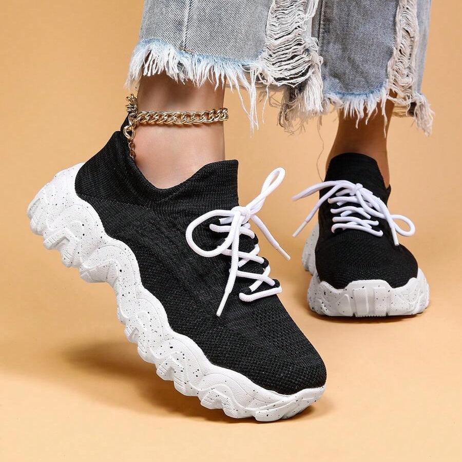 Unisex Everyday Comfort Low-Top Sneakers
