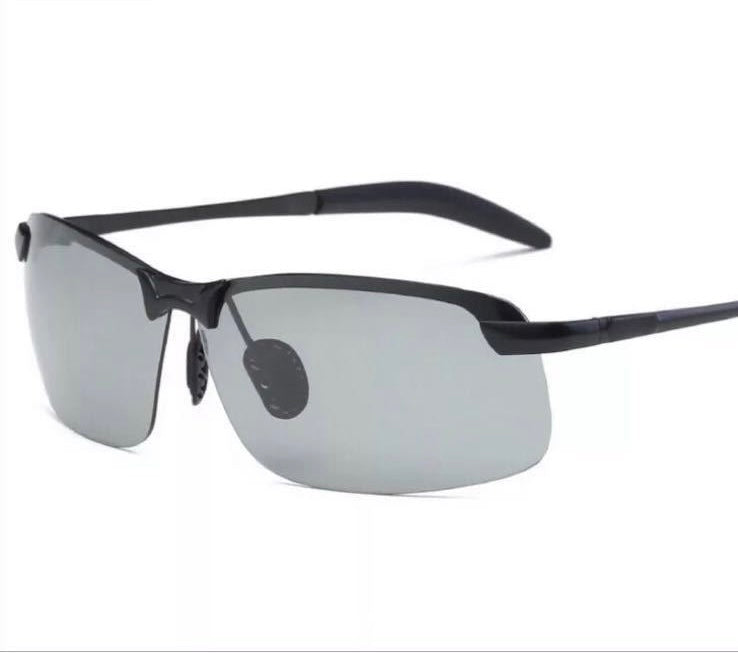 Unisex Photochromic Polarized Anti-Glare Sunglasses